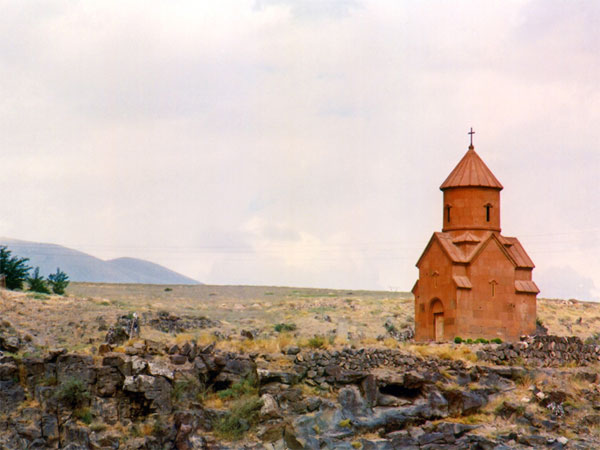 Սպիտակավոր եկեղեցի, Աշտարակ