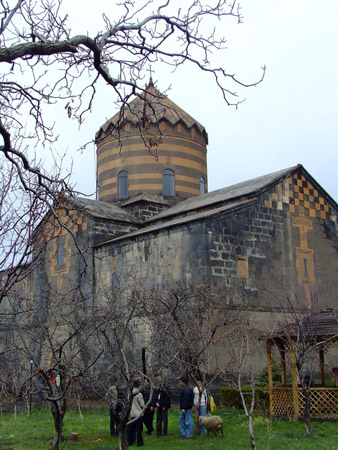 Սուրբ Գևորգ եկեղեցի, Մուղնի